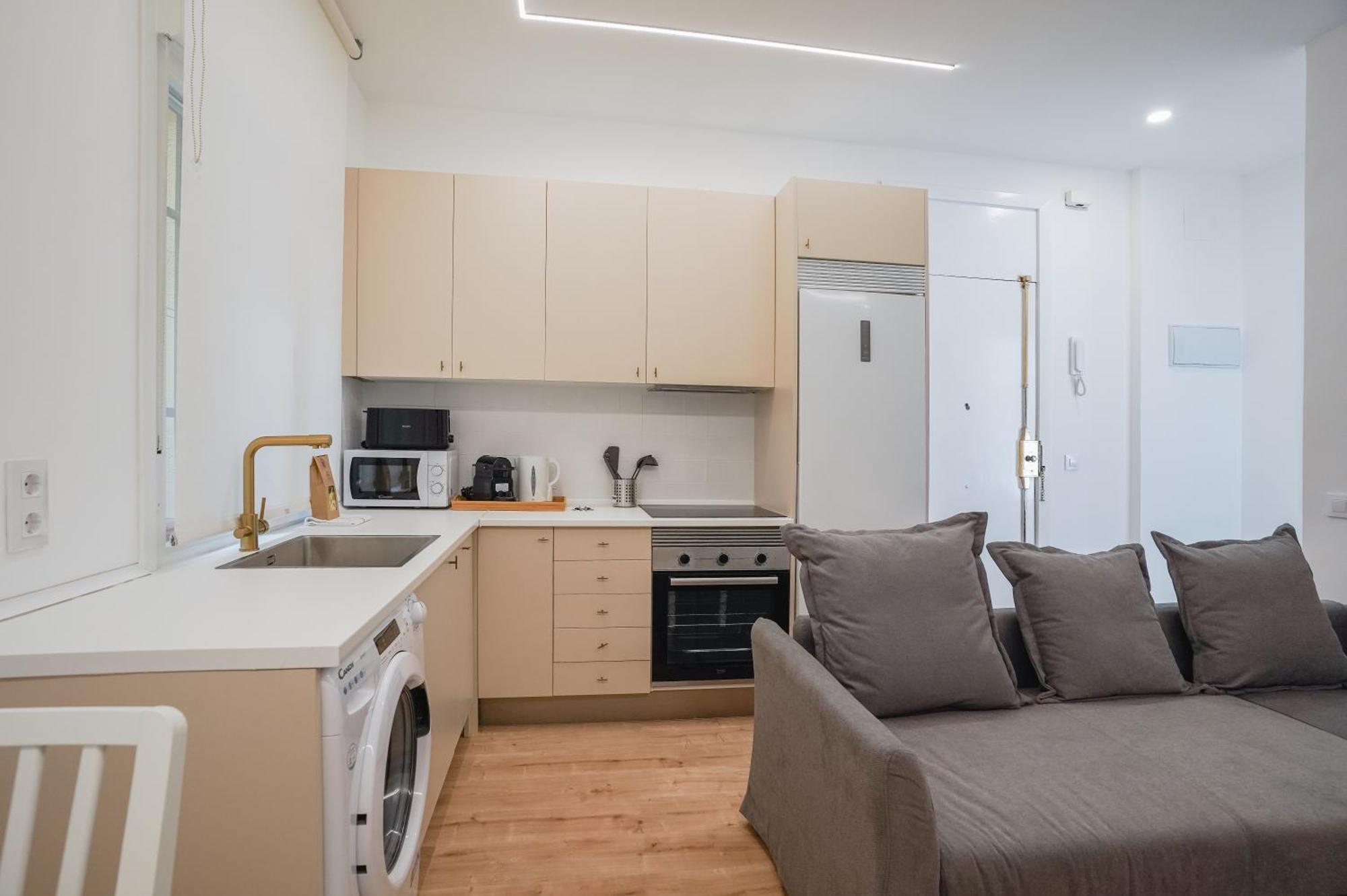Cozy And Modern-1Bedroom 1Bathroom-Delicias Madrid Exterior photo